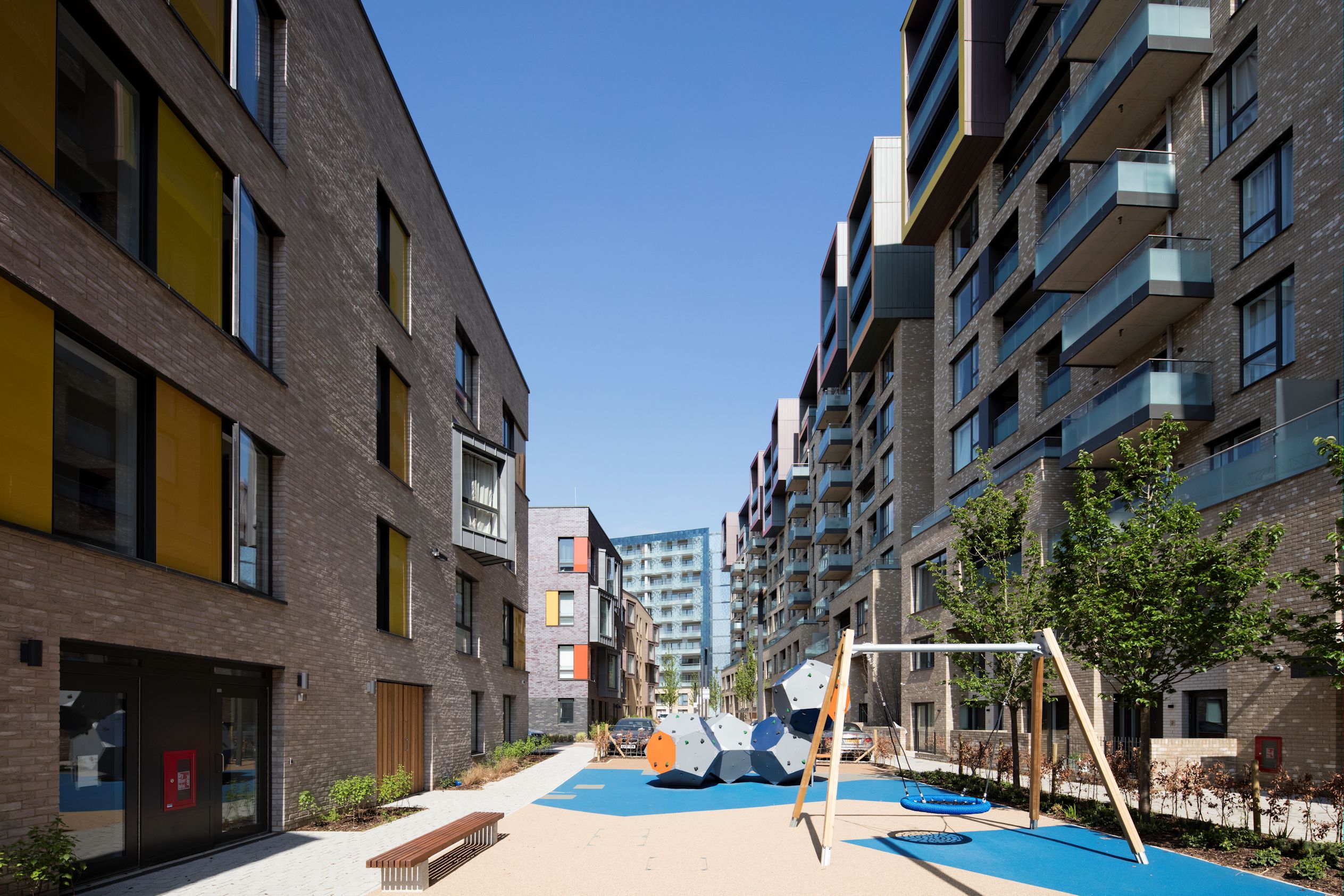 Pear Tree Way, Greenwich Millennium Village | Willmott Dixon