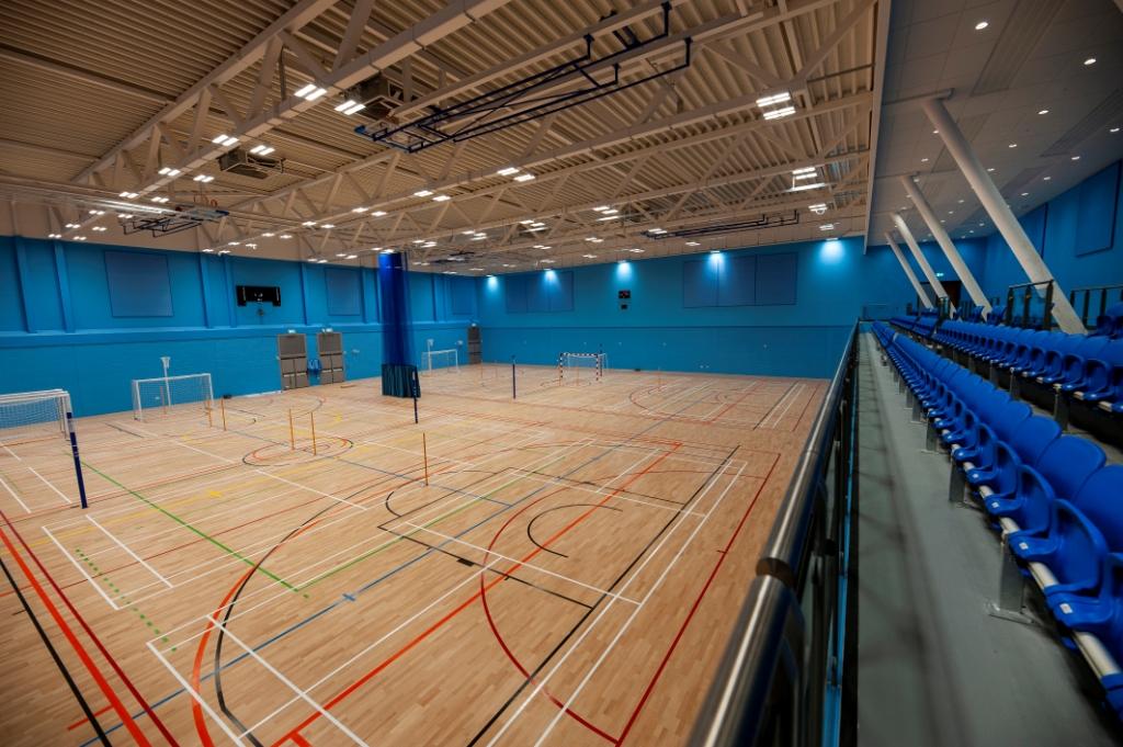 Warwick Gym 1 - mid.jpg