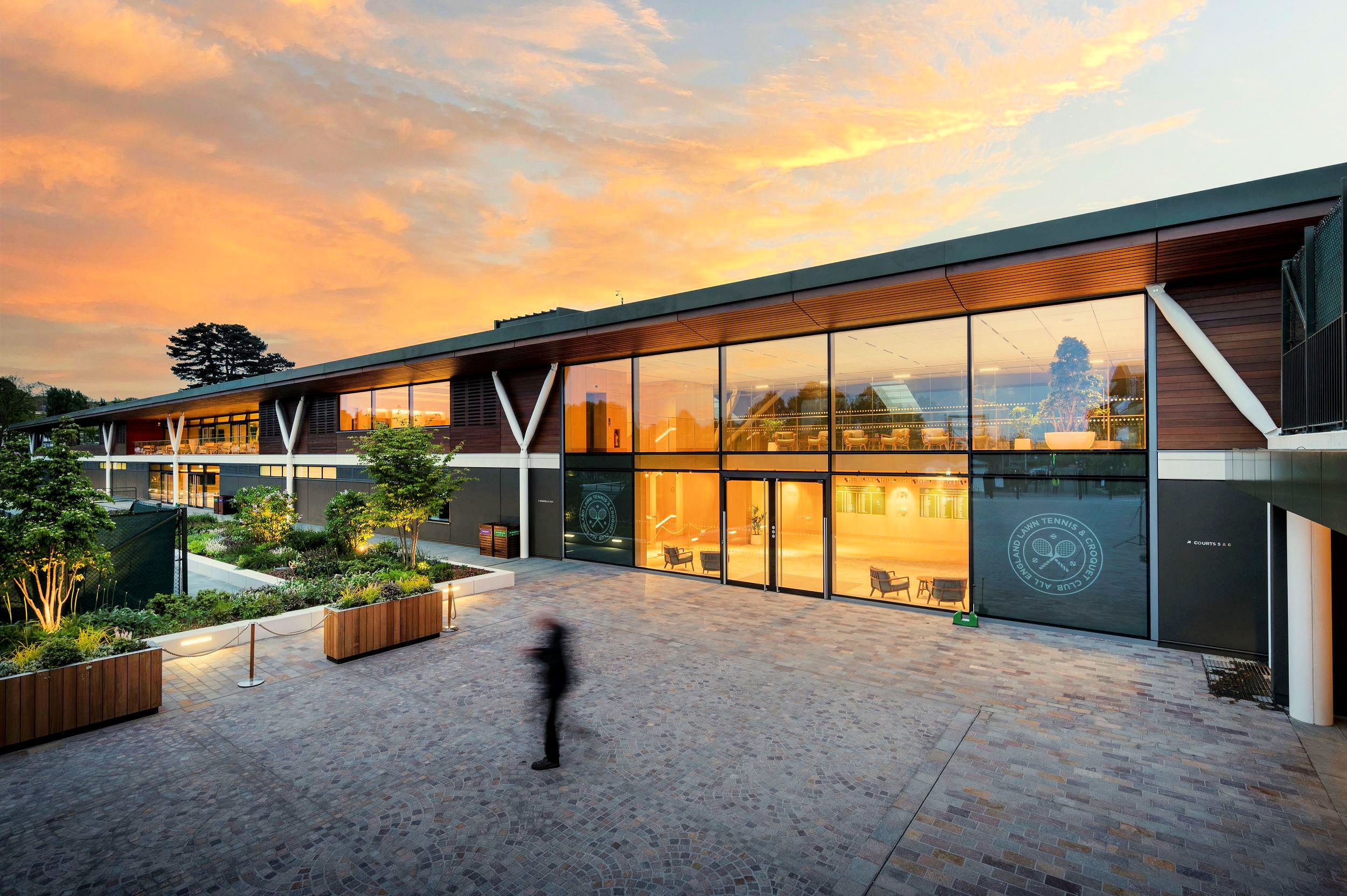 Wimbledon_members external.jpg