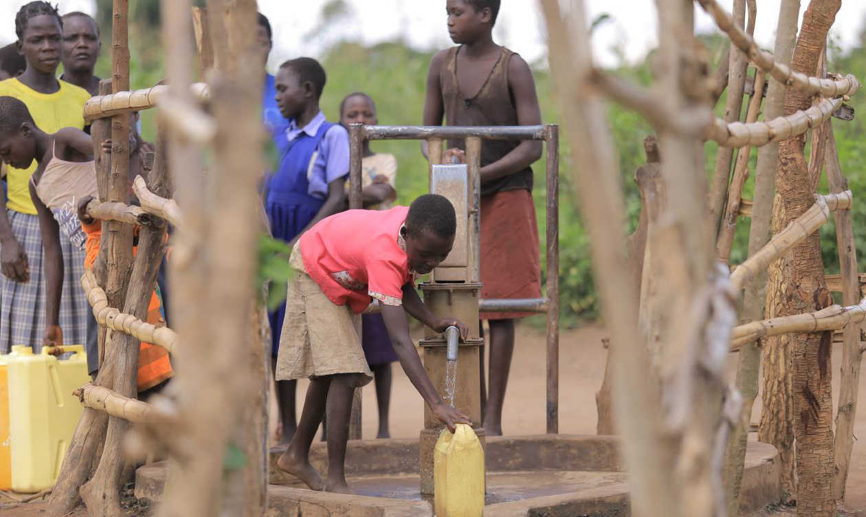 Uganda borehole pic.png