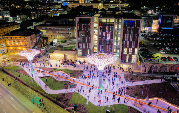 The Seam opening - mid.png