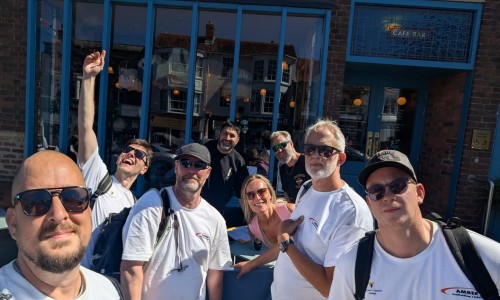 Willmott Dixon fundraising nets £40k for Wokingham charity